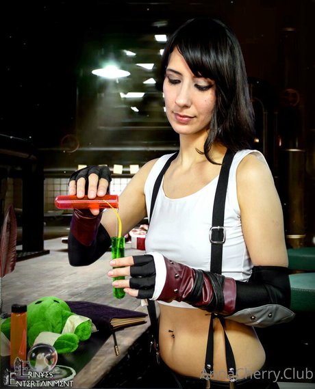Annacherrylive