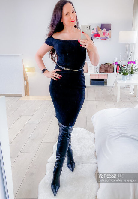 Vanessa Pur