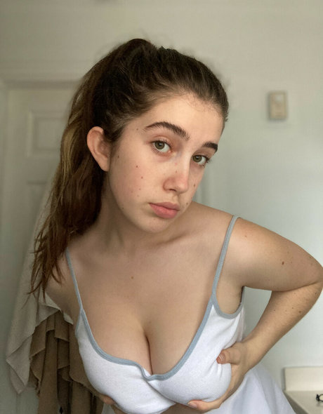 Itsmollyyyrose_again