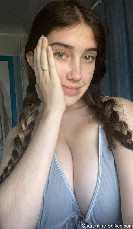 Itsmollyyyrose_again