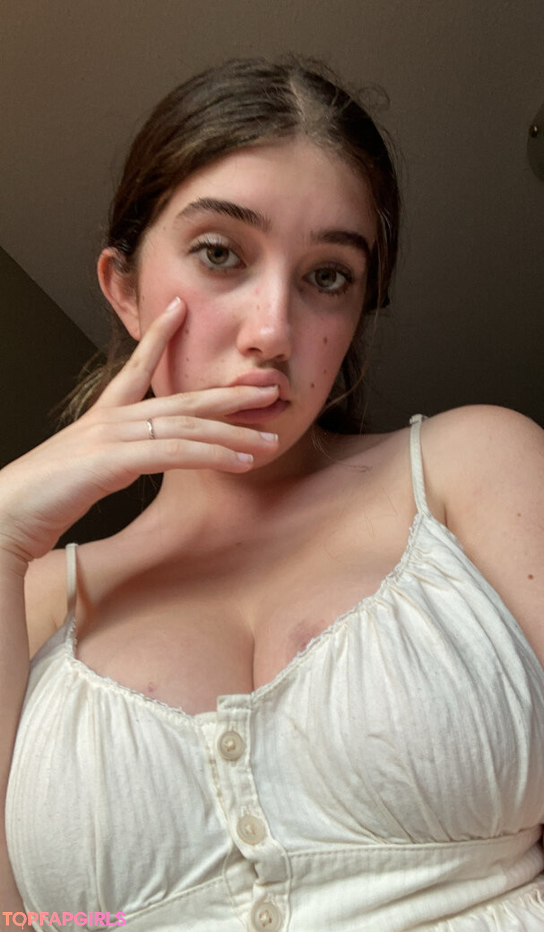 Foto di nudo di fuga di OnlyFans di Itsmollyyyroseagain #555 Foto di nudo di fuga di OnlyFans di Itsmollyyyroseagain #555