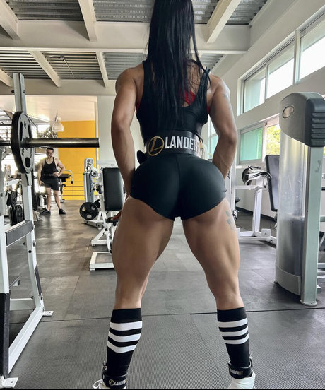 Foto di nudo di fuga di OnlyFans di Corywellness