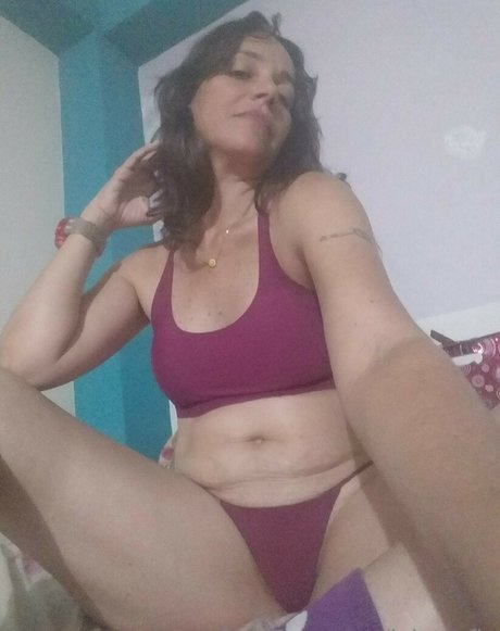 Foto di nudo di fuga di OnlyFans di Fyorenzana