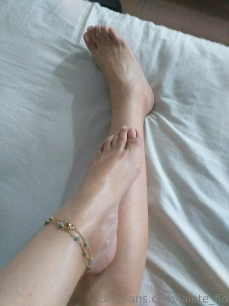 Foto di nudo di fuga di OnlyFans di Fyorenzana