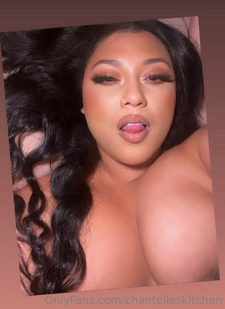 Foto di nudo di fuga di OnlyFans di Chantelles Kitchen