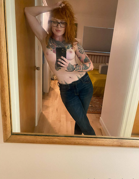 Foto di nudo di fuga di OnlyFans di Jolene Brody
