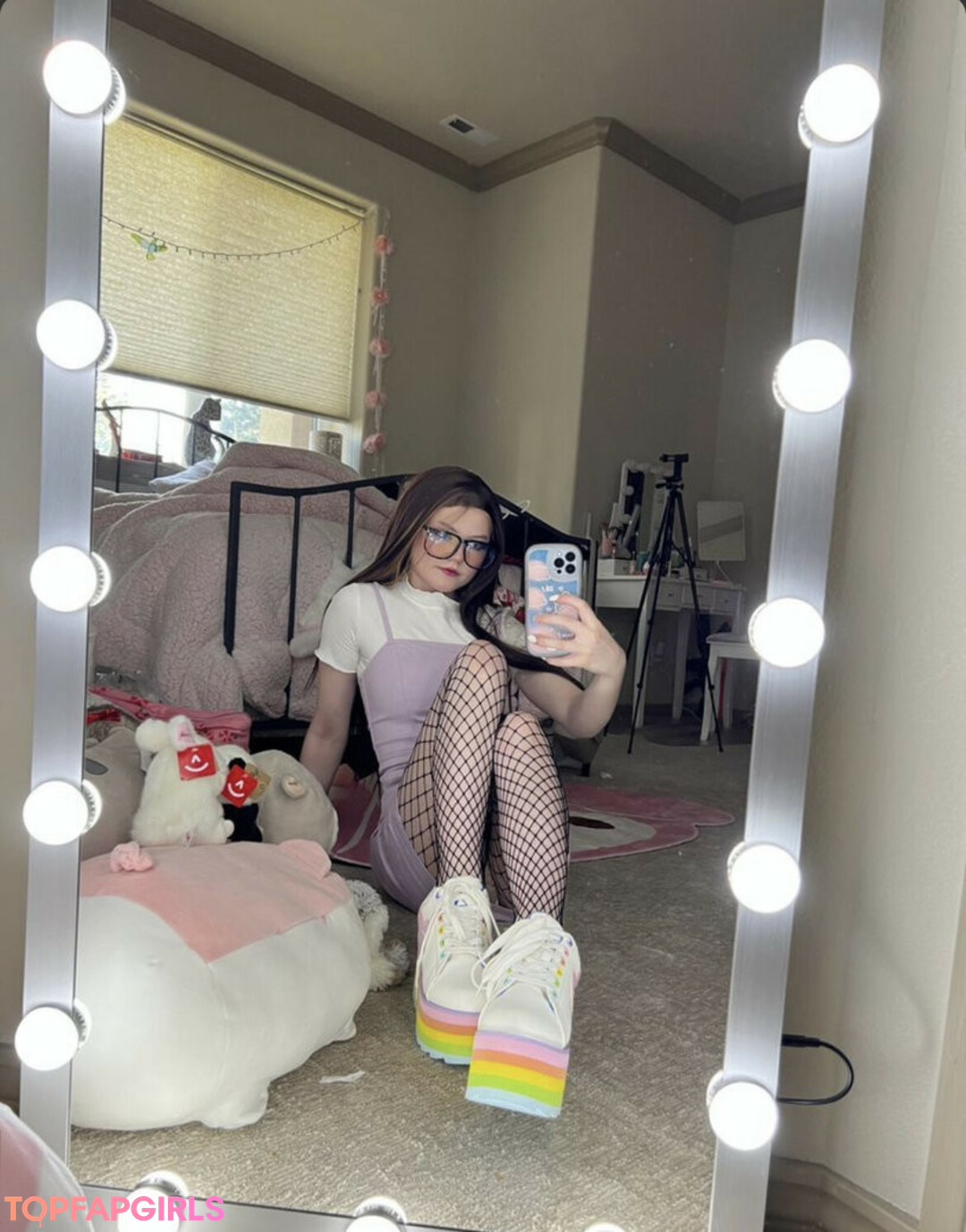 Foto di nudo di fuga di OnlyFans di Strawbeariemilkk #1407