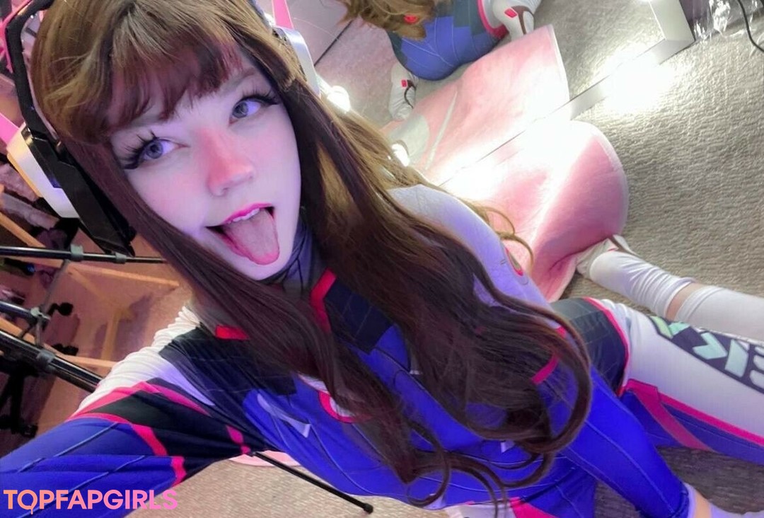 Foto di nudo di fuga di OnlyFans di Strawbeariemilkk #1662