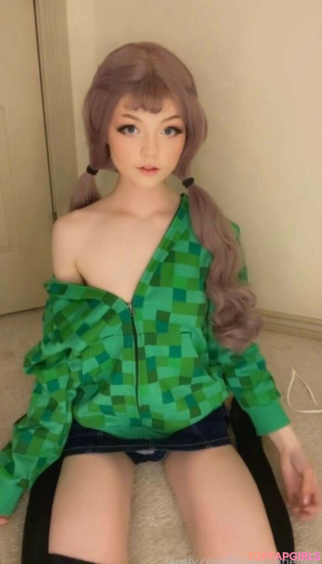 Foto di nudo di fuga di OnlyFans di Strawbeariemilkk #1734