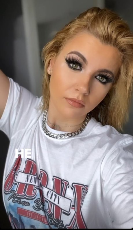 Foto di nudo di fuga di OnlyFans di Megann22