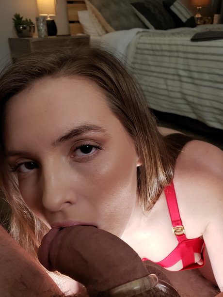 Foto di nudo di fuga di OnlyFans di Mandy Kay