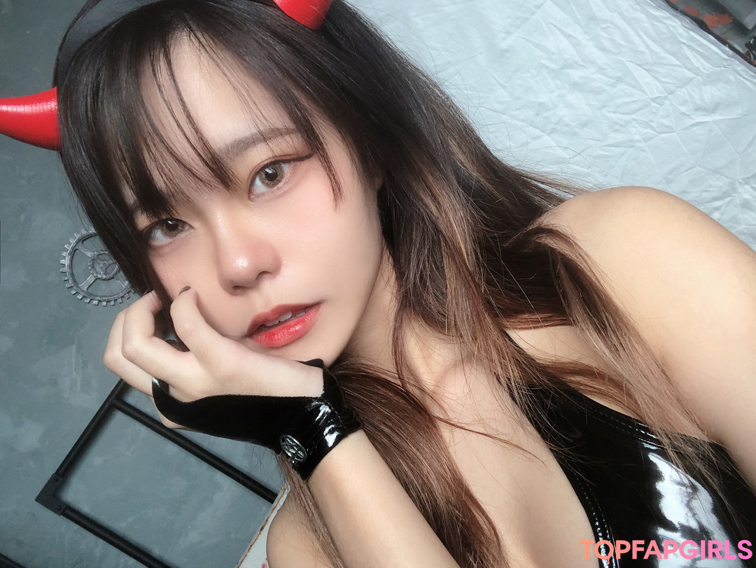 Foto di nudo di fuga di OnlyFans di Yuuno #642