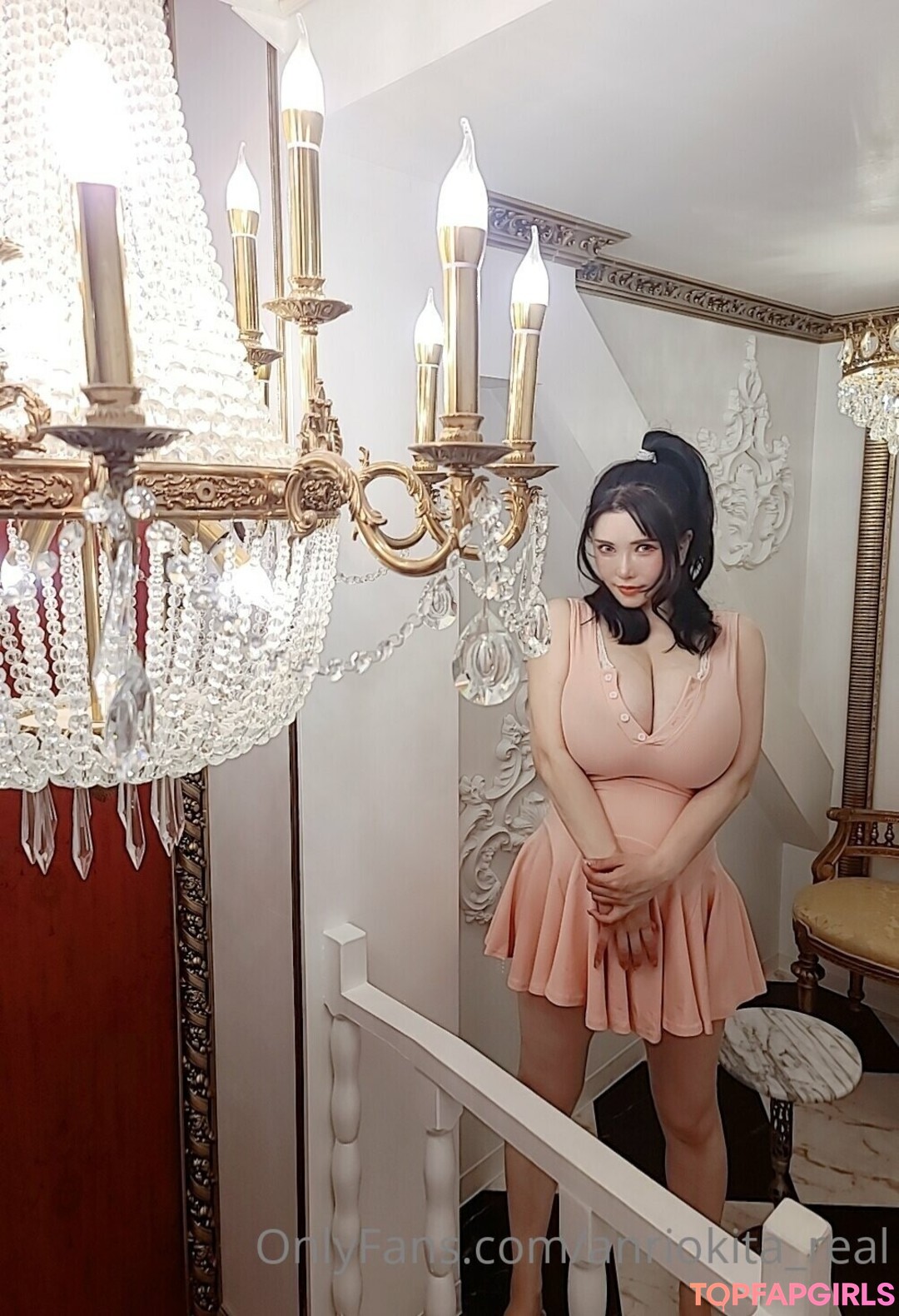 Foto di nudo di fuga di OnlyFans di Anri Okita #612
