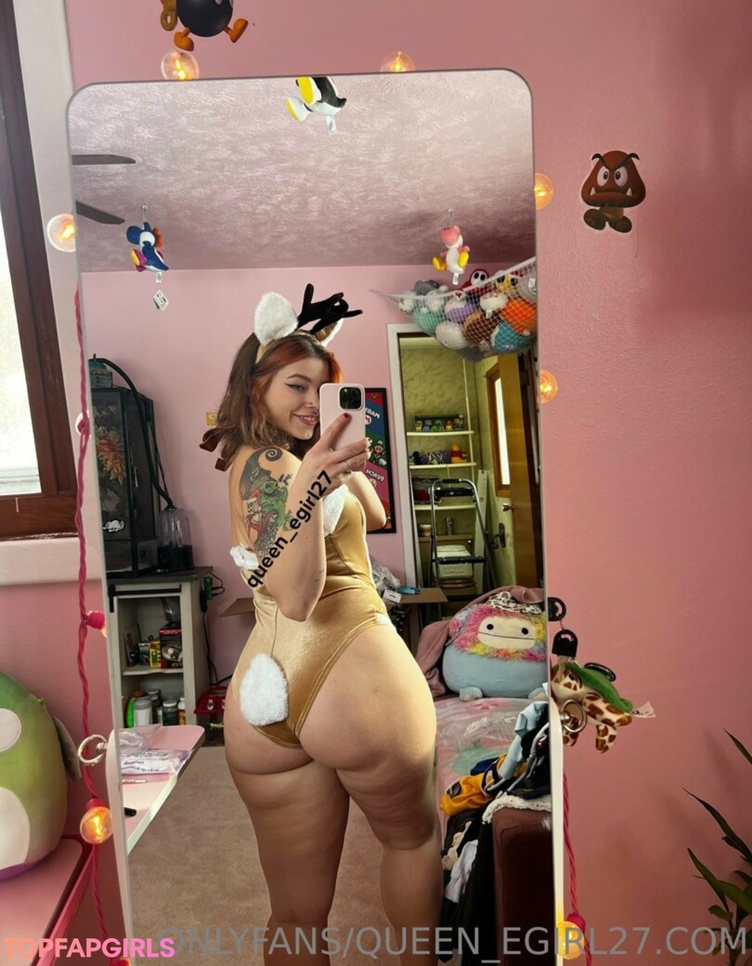 Foto di nudo di fuga di OnlyFans di Queend #1064