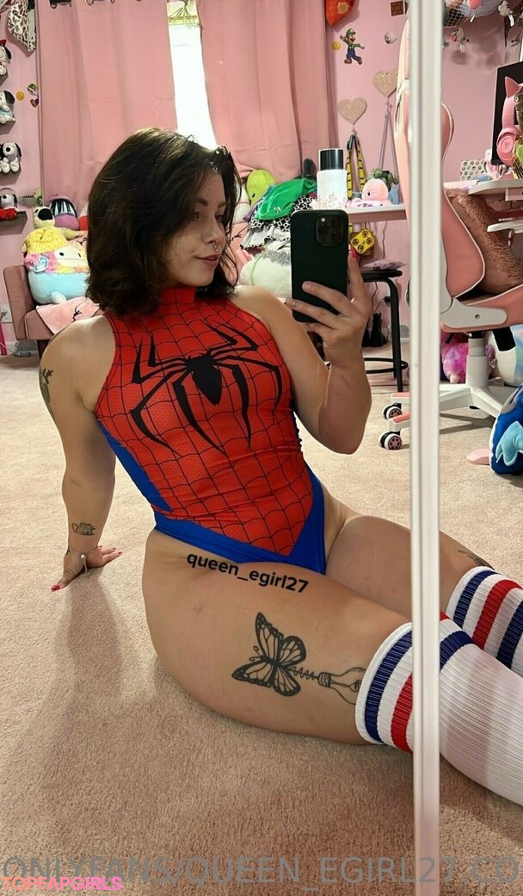 Foto di nudo di fuga di OnlyFans di Queend #1726