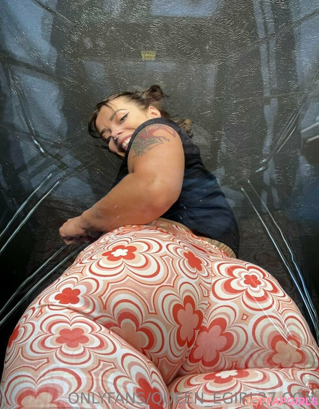 Foto di nudo di fuga di OnlyFans di Queend #1884