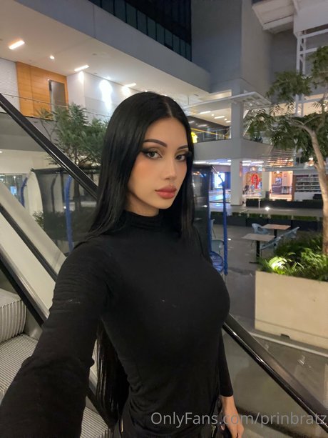 Valentina Olivas