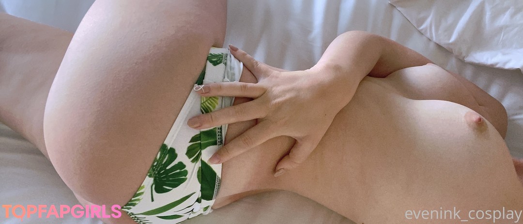 Foto di nudo di fuga di OnlyFans di Evenink #822