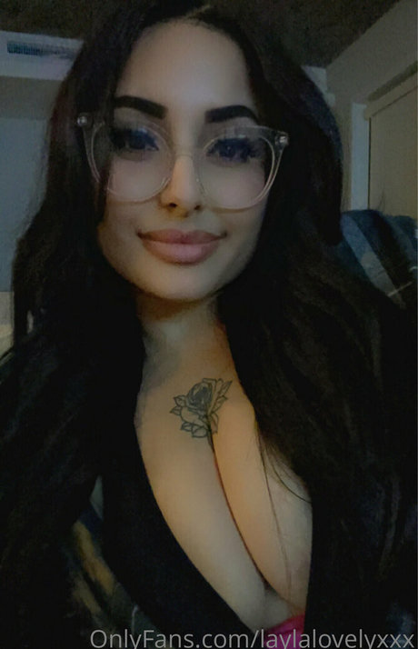 Foto di nudo di fuga di OnlyFans di Breed Me Please
