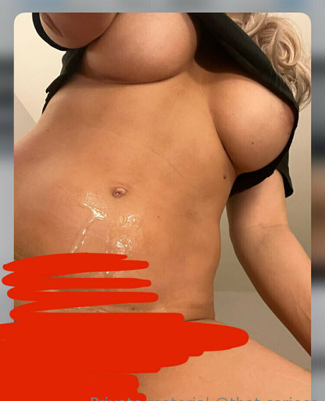 Foto di nudo di fuga di OnlyFans di Thatcarioca