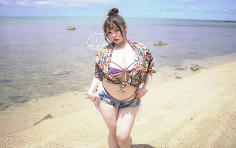 Mitoma_umi_vip