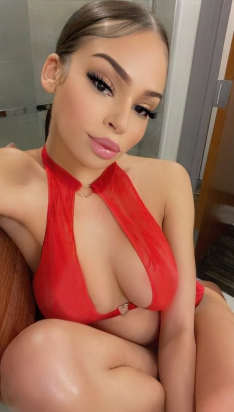 Foto di nudo di fuga di OnlyFans di Princessy