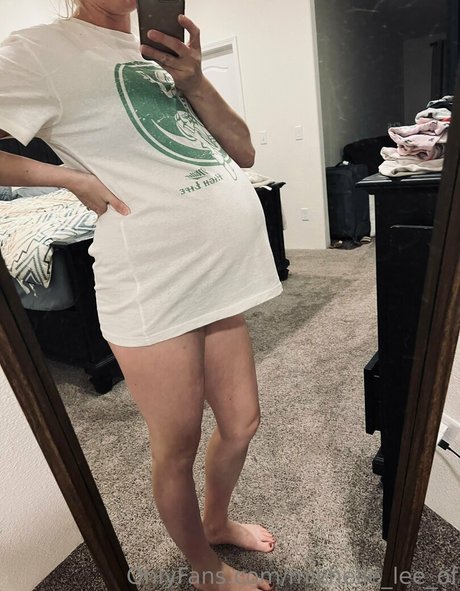 Foto di nudo di fuga di OnlyFans di Barefitmommy