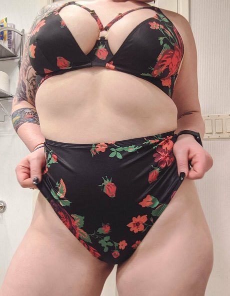 Foto di nudo di fuga di OnlyFans di Irisreigns