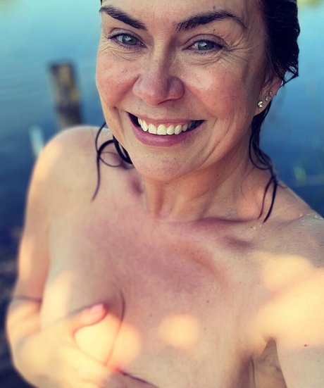 Amanda Lamb