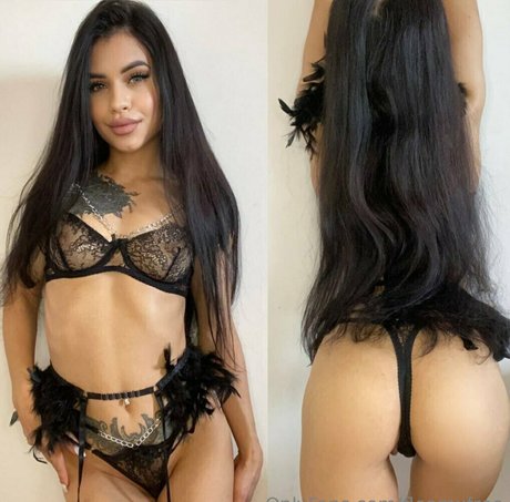 Foto di nudo di fuga di OnlyFans di Fleamxfree