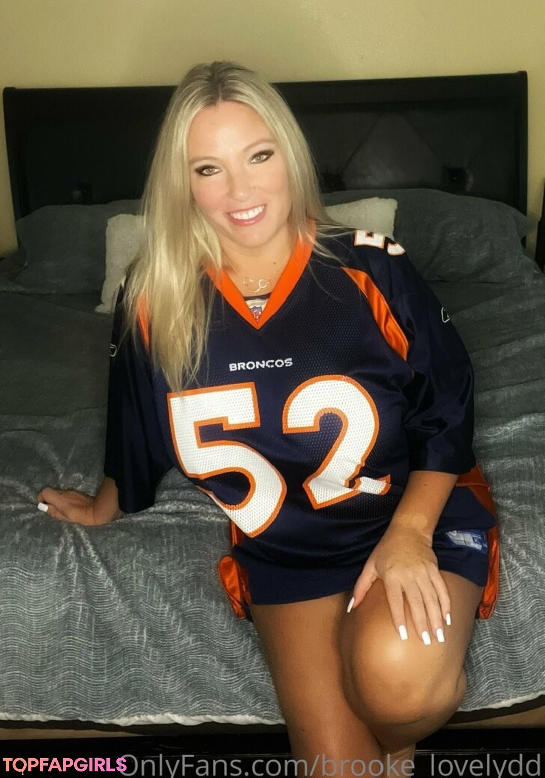 Foto di nudo di fuga di OnlyFans di Brookelovelydd #182 Foto di nudo di fuga di OnlyFans di Brookelovelydd #182