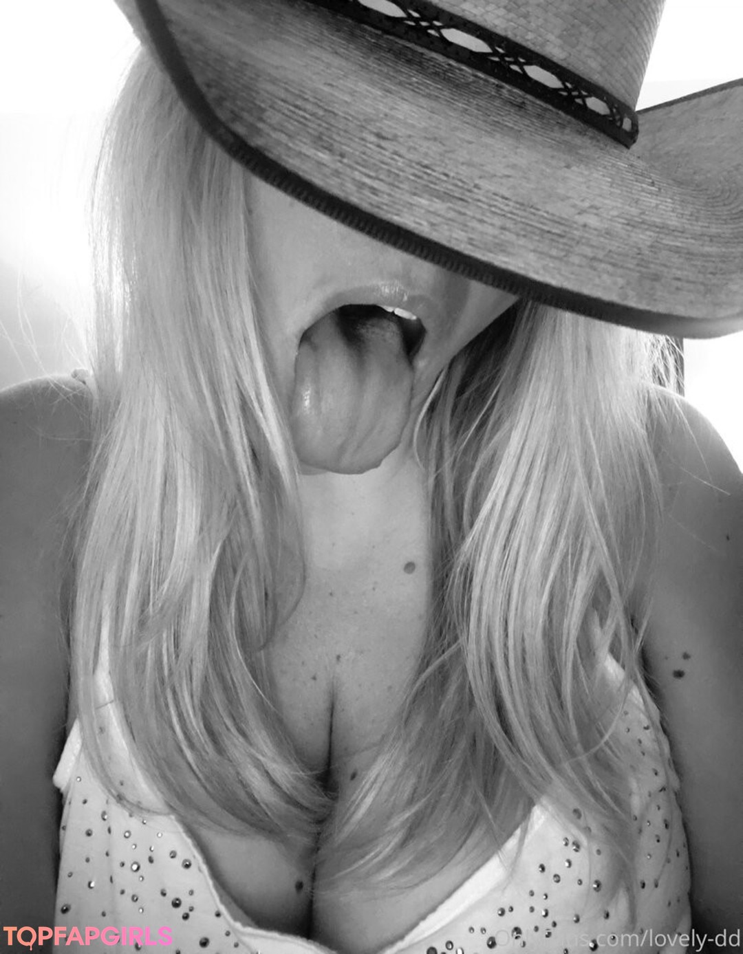 Foto di nudo di fuga di OnlyFans di Brookelovelydd #53 Foto di nudo di fuga di OnlyFans di Brookelovelydd #53