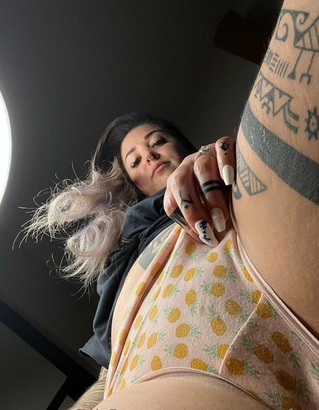 Foto di nudo di fuga di OnlyFans di Misscontraryfree