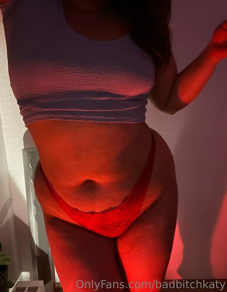 Foto di nudo di fuga di OnlyFans di Badbitchkaty