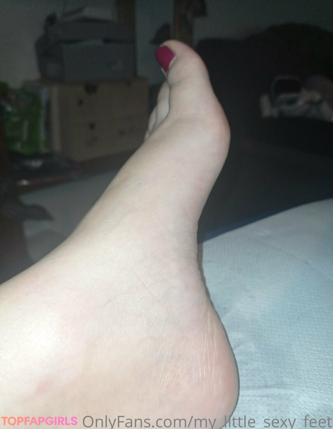 Foto di nudo di fuga di OnlyFans di Mylittlesexyfeet #18 Foto di nudo di fuga di OnlyFans di Mylittlesexyfeet #18