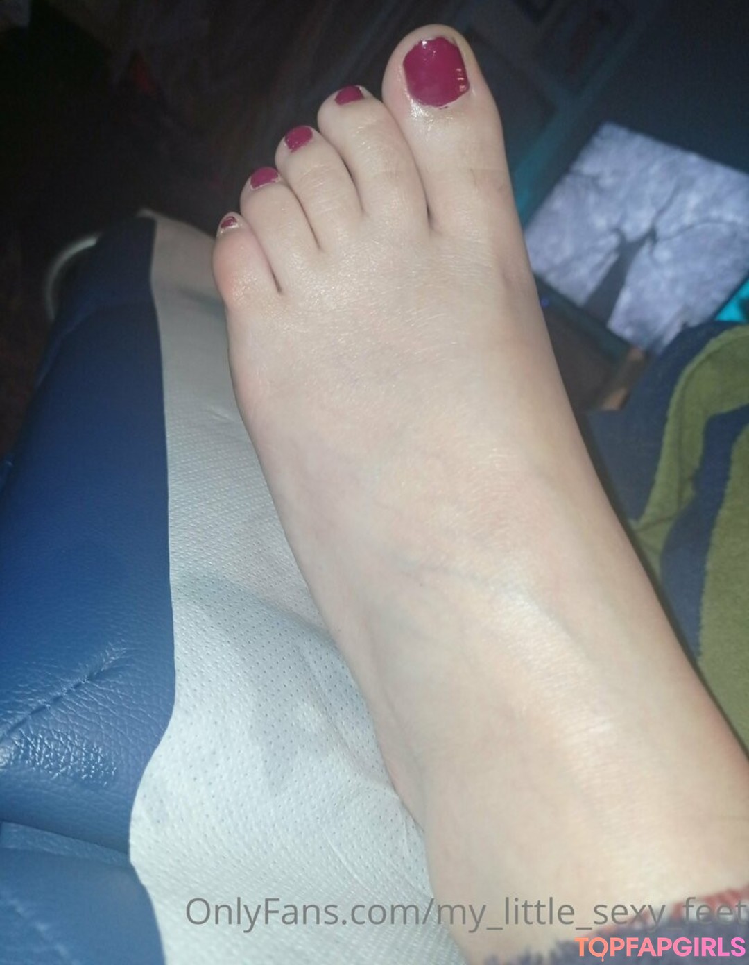 Foto di nudo di fuga di OnlyFans di Mylittlesexyfeet #19 Foto di nudo di fuga di OnlyFans di Mylittlesexyfeet #19