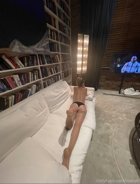 Foto di nudo di fuga di OnlyFans di Lisarulit