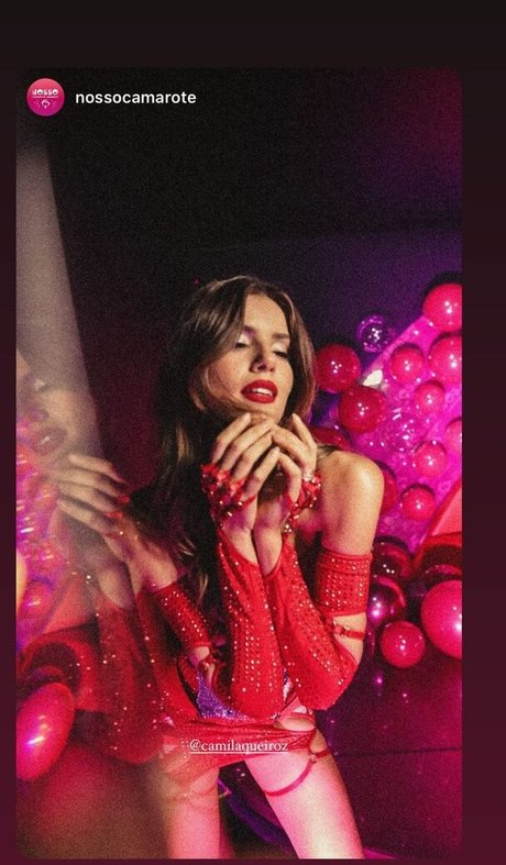 Foto di nudo di fuga di OnlyFans di Camila Queiroz