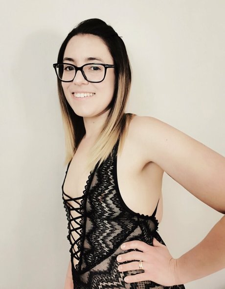 Innocenthotwifexxx