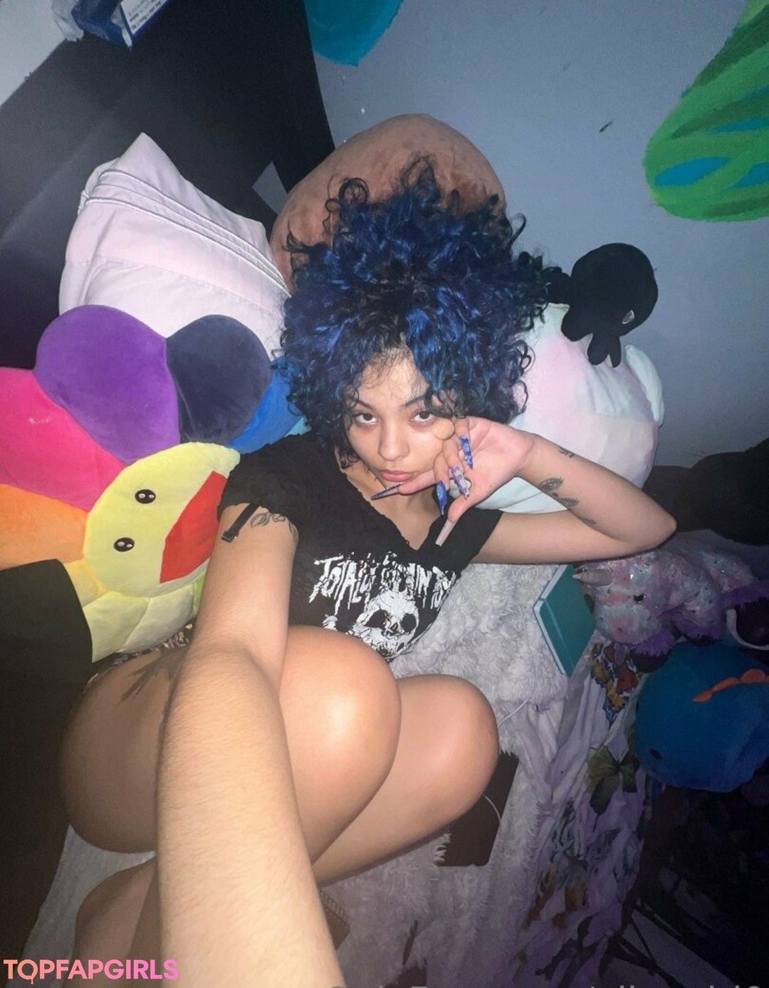 Foto di nudo di fuga di OnlyFans di Aliengirl0 #65 Foto di nudo di fuga di OnlyFans di Aliengirl0 #65