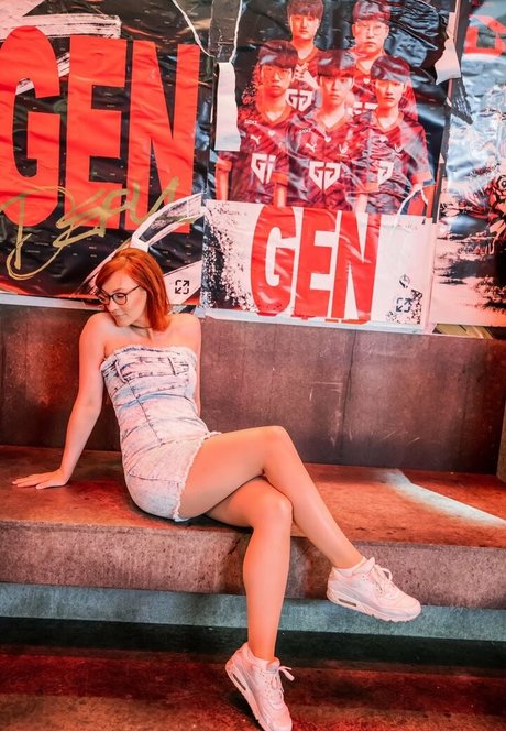 Foto di nudo di fuga di OnlyFans di Sjokz