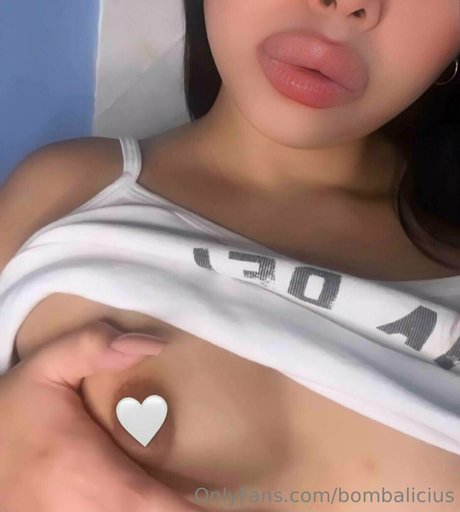 Foto di nudo di fuga di OnlyFans di Bombalicius