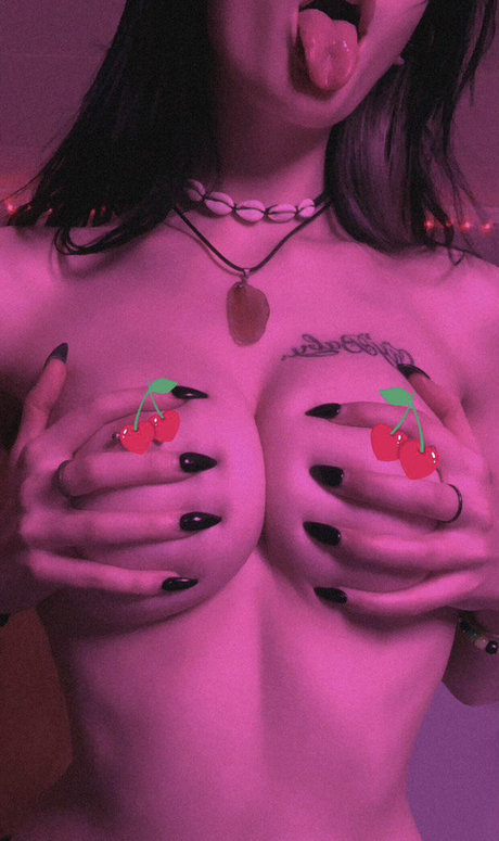Foto di nudo di fuga di OnlyFans di Thatkidronni