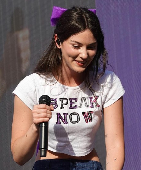 Gracie Abrams