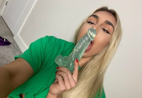 Foto di nudo di fuga di OnlyFans di Themusclebarbie