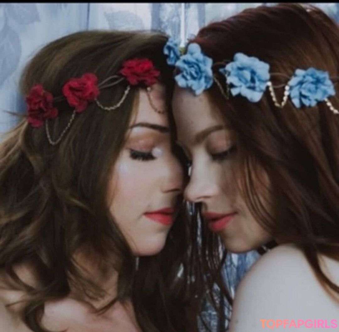 Foto di nudo di fuga di OnlyFans di Claracosmiafree #16 Foto di nudo di fuga di OnlyFans di Claracosmiafree #16