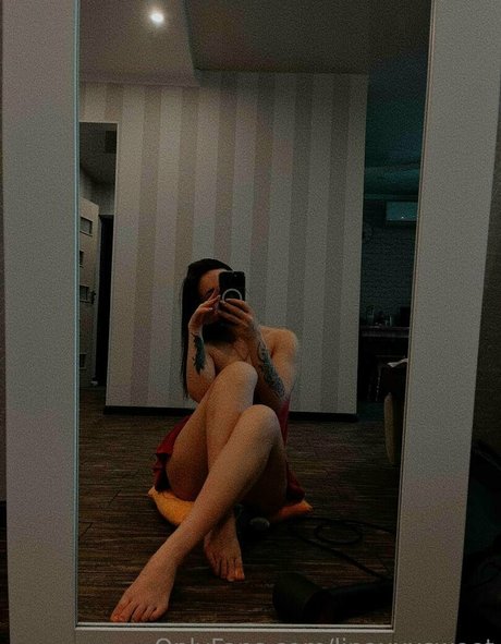 Foto di nudo di fuga di OnlyFans di Linaxxxsweet