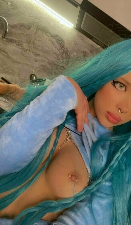 Foto di nudo di fuga di OnlyFans di Newdoll