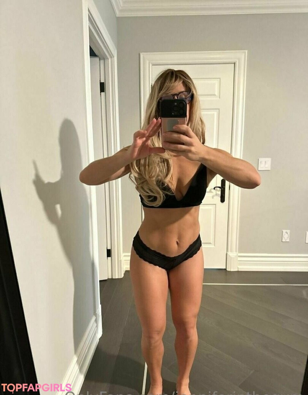 Foto di nudo di fuga di OnlyFans di Jenniferinthegym #130 Foto di nudo di fuga di OnlyFans di Jenniferinthegym #130