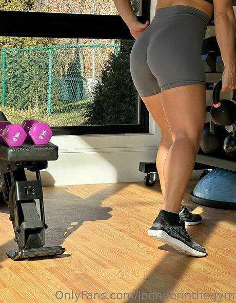 Foto di nudo di fuga di OnlyFans di Jenniferinthegym